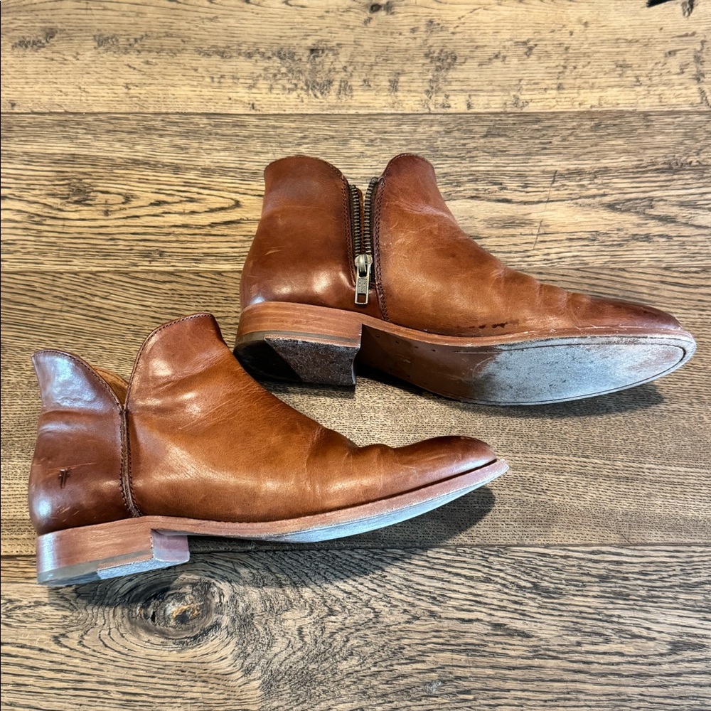Frye Ankle Bootie